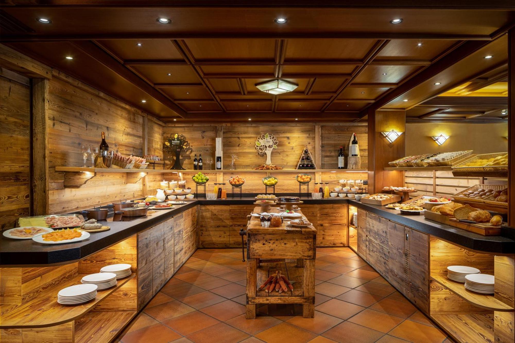 Hotel Splendid Madonna di Campiglio Exterior foto
